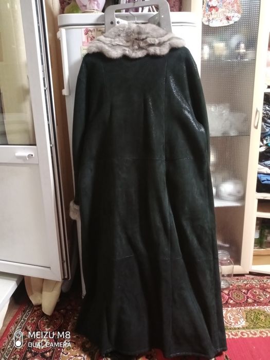 Продам дублёнку женскую