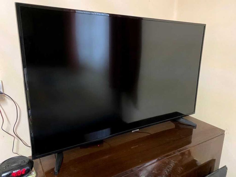 Samsung 108 4K Ultra HD Smart TV