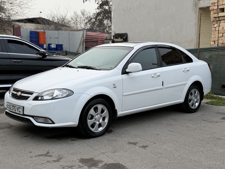 Jentra 2023 lyuk abs