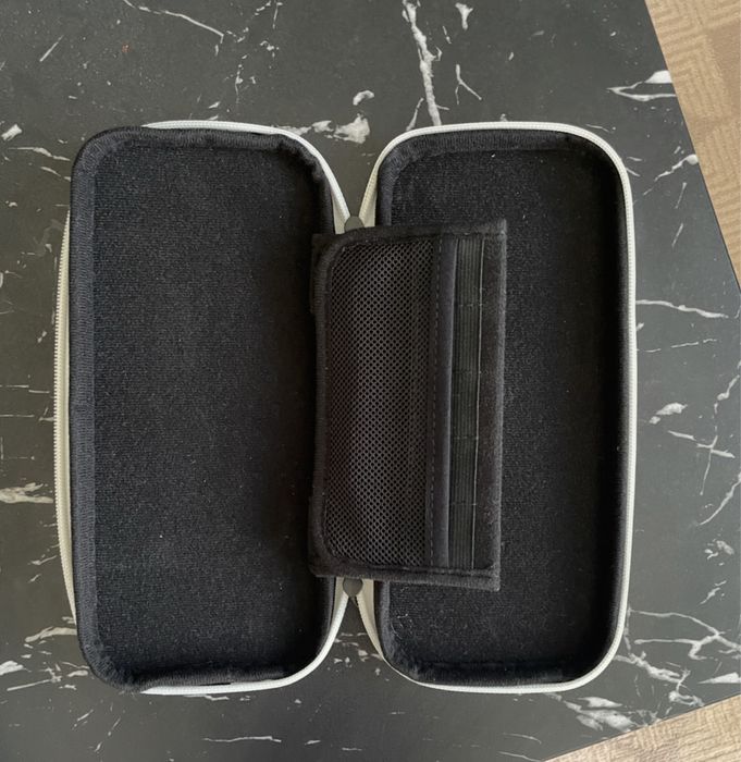 Nintendo Switch Oled cu accesorii (scrie in descriere) și Fc24 cadou