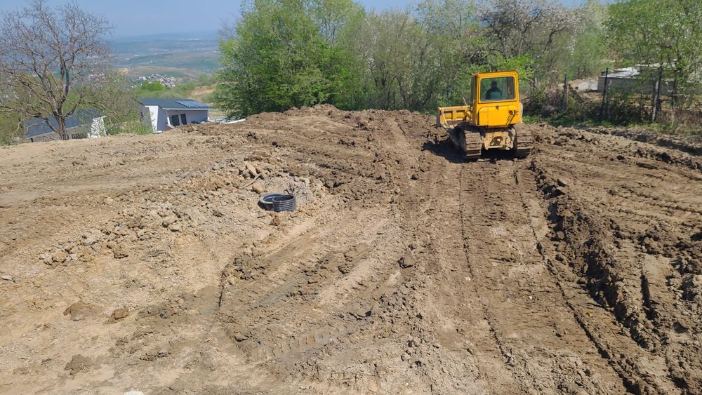 Vand buldozer sau schimb alt utilaj sau auto