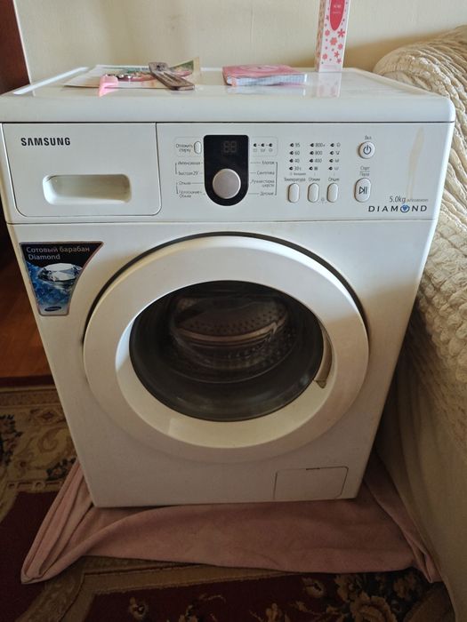 Продам стиральную машину samsung