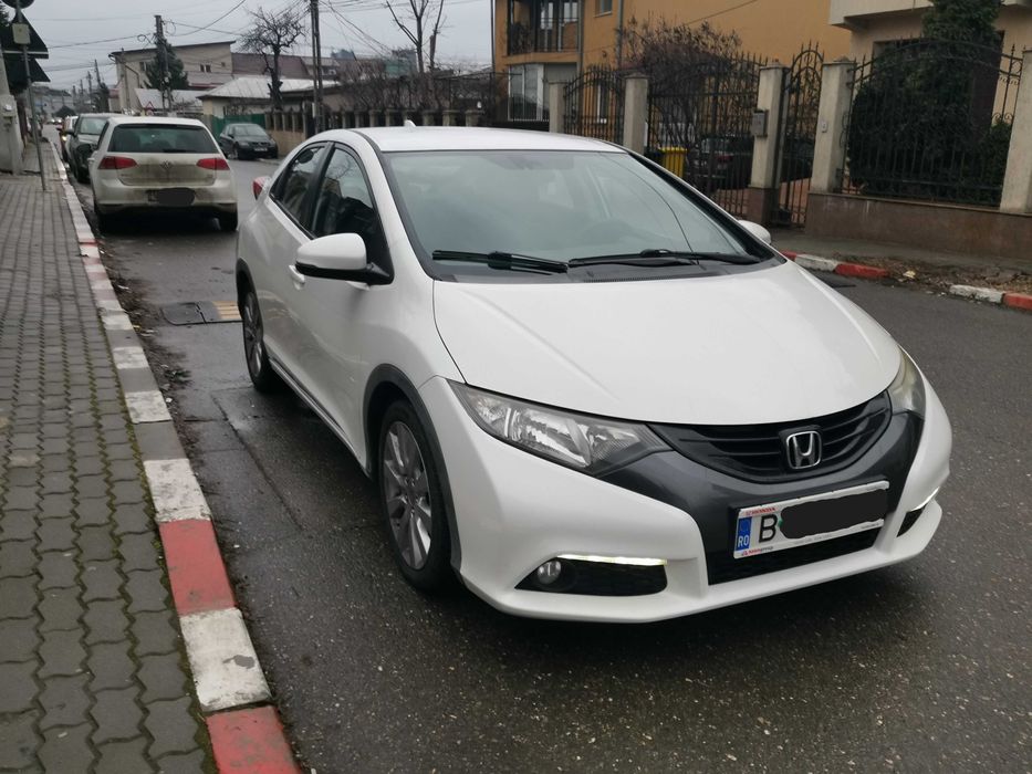 Honda Civic IX 100.000km pret fix