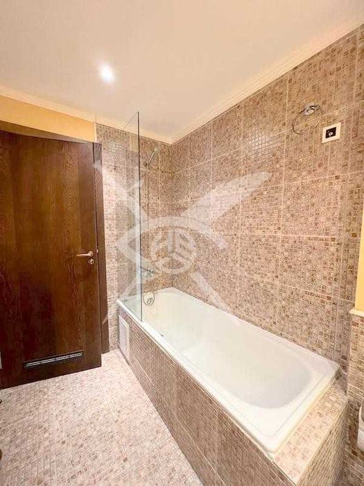 Продава се Тристаен апартамент в к.к. Слънчев бряг - 100 кв.м за 1380 €/кв.м - Снимка #5