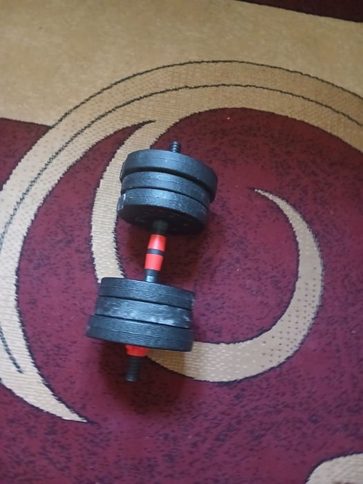 Гантель на спорт