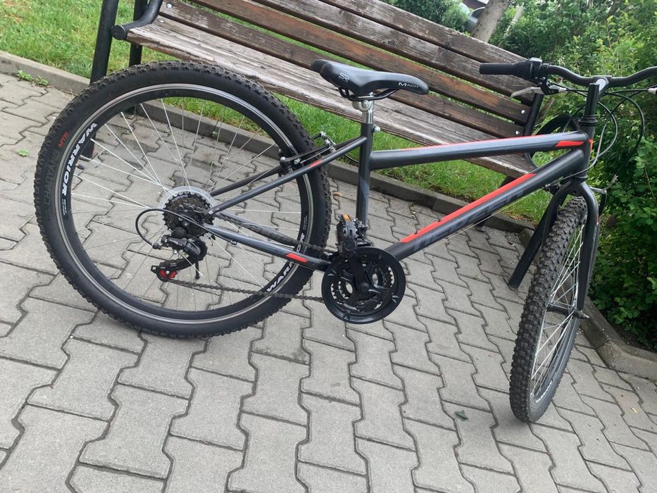 Bicicleta folosita doar de 2 ori