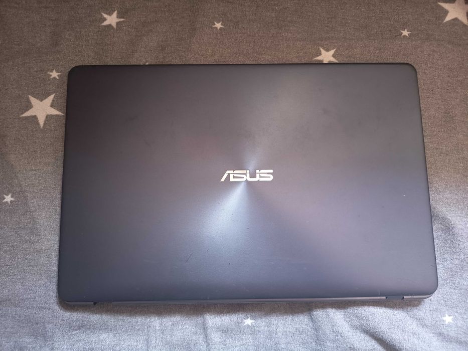 Placa baza laptop Asus Vivobook 17 R702u/ X705, cpu gen 7 Kabylake Pentium 4417u/i3 7020u, carcasa completa + tastatura + baterie gratis