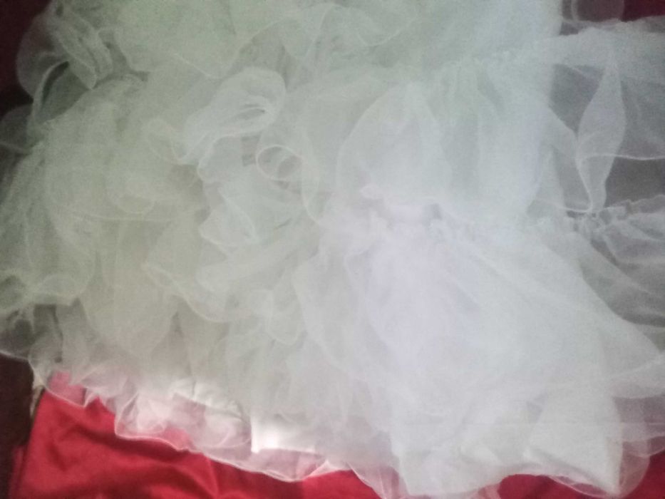 Сватбена рокля.                    ..