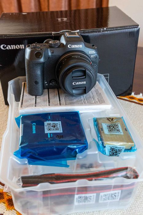 Canon R7, Canon RF 600mm, F11 + Canon RF 18-45