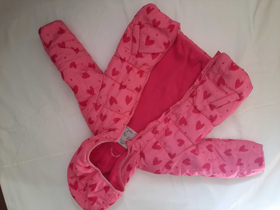 Продам детские вещи на девочку