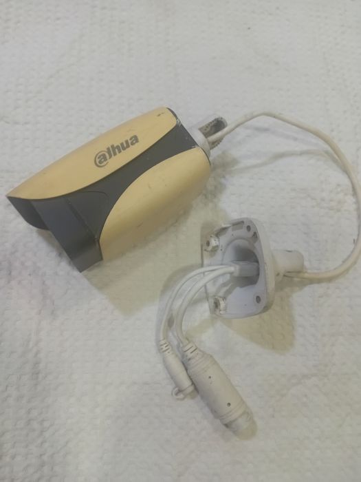 Камера арзон сотилади