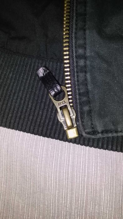 Geaca blugi FOX Marime M stare foarte buna + Tricou 100%Bumbac Verde