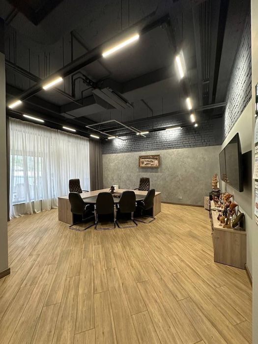 Аренда здание, Глинка, 1.500м2