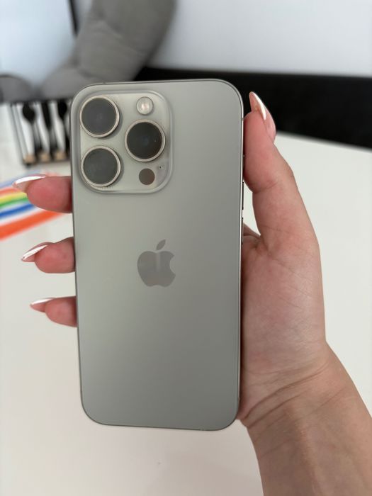 iPhone 15 pro 128 GB