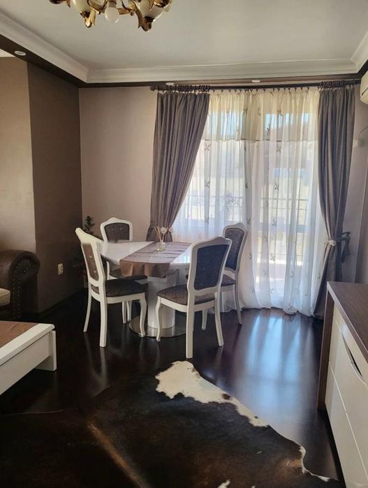 Дава се под наем Двустаен апартамент в София, Манастирски ливади - 80 кв.м за 697.17 € - Снимка #1