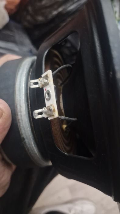 Продам динамик не рабочий