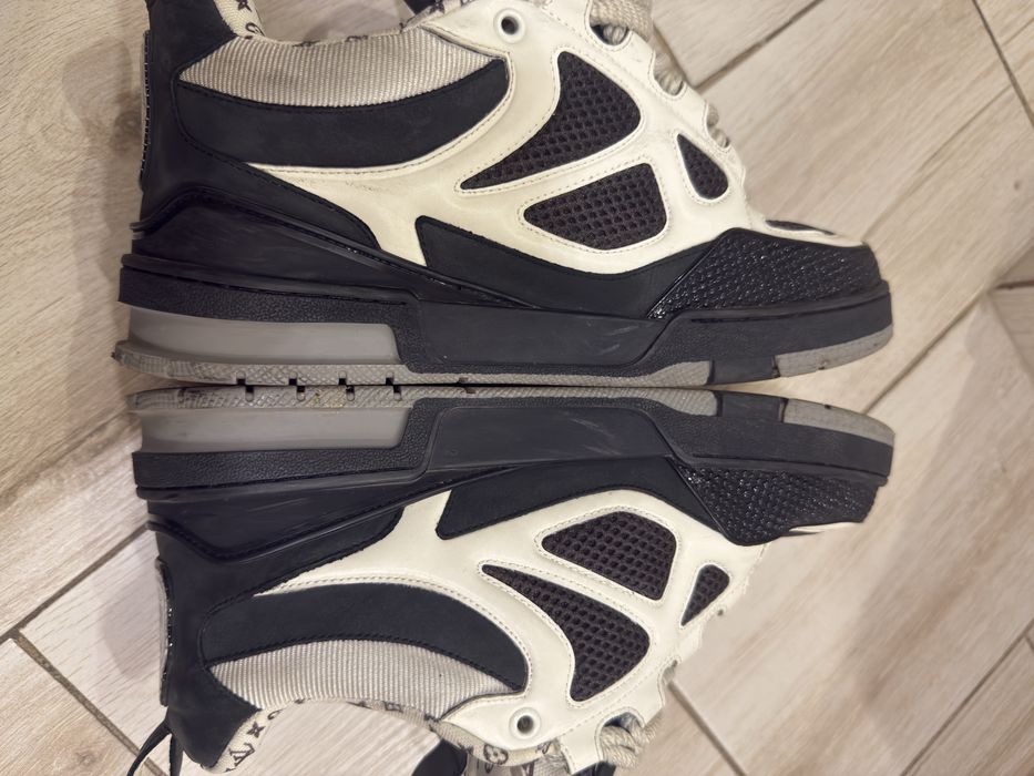 Lv skates 43 gri negri
