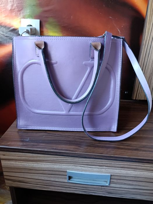 Дамска нова чанта Валентино