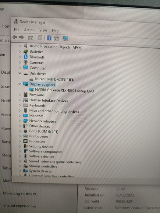 Lenovo LOQ15IRH8 Amanet BKG