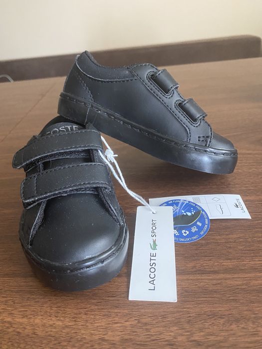 Нови! Бебешки обувки Lacoste 21