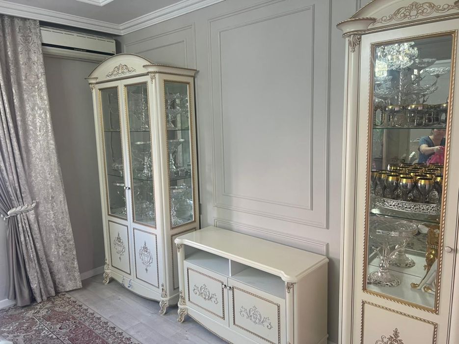 Мебель сервант                     ...