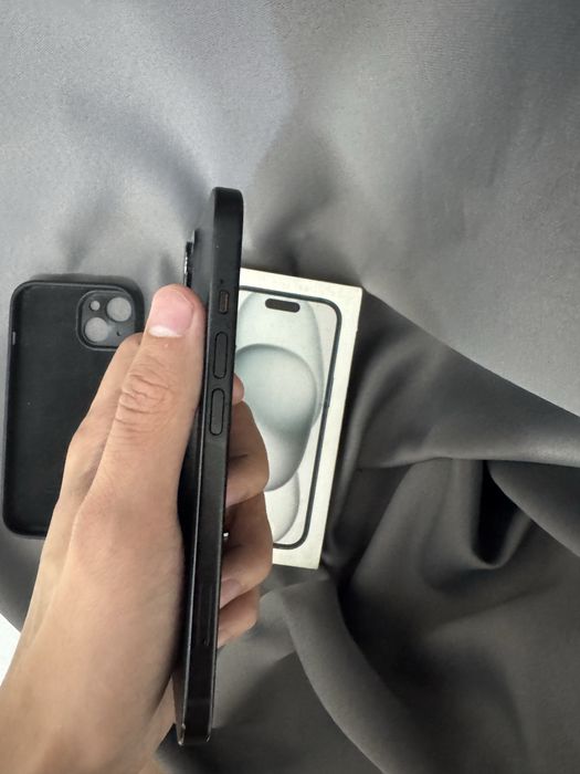 Продам айфон 15 Iphone 15