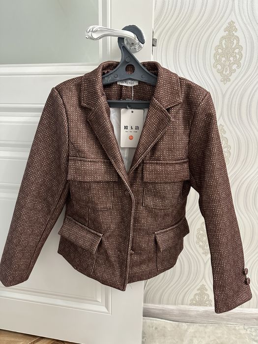 Приталенный пиджак