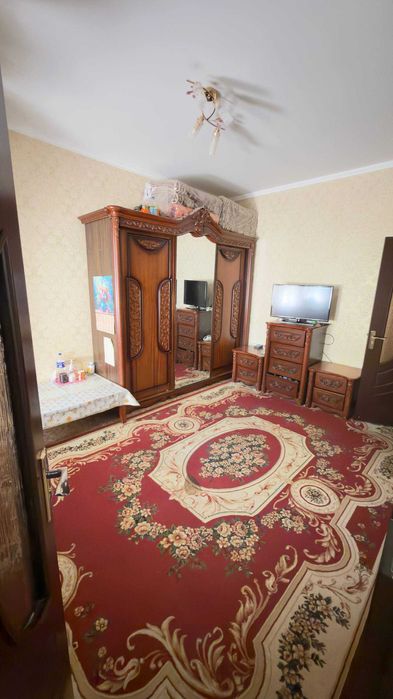 Продам квартиру чиланзар 3 квартал 2/2/4 НОВЗА метро (ипотека)