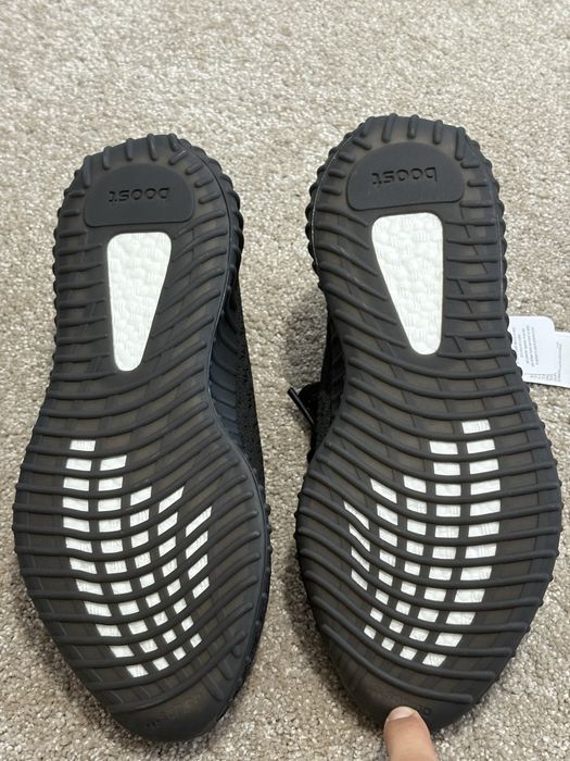Yeezy 350 v2 oreo reflective 42