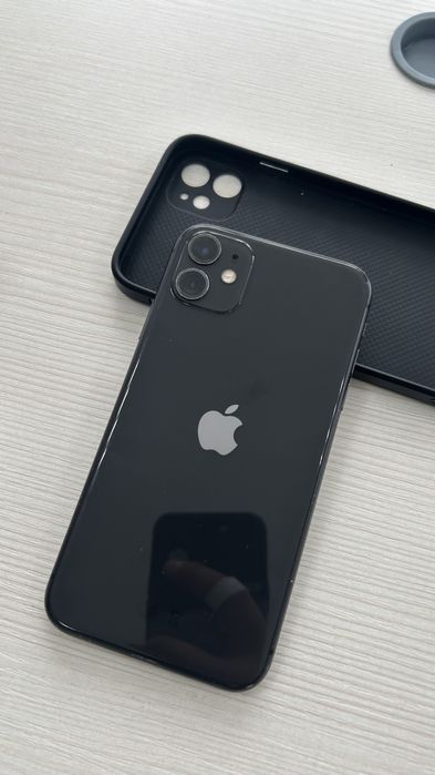 Айфон 11 черный цвет