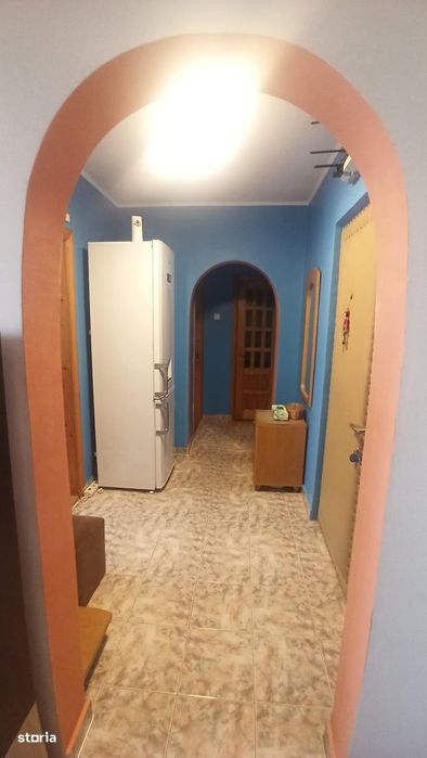 Inchiriez apartament 2 camere