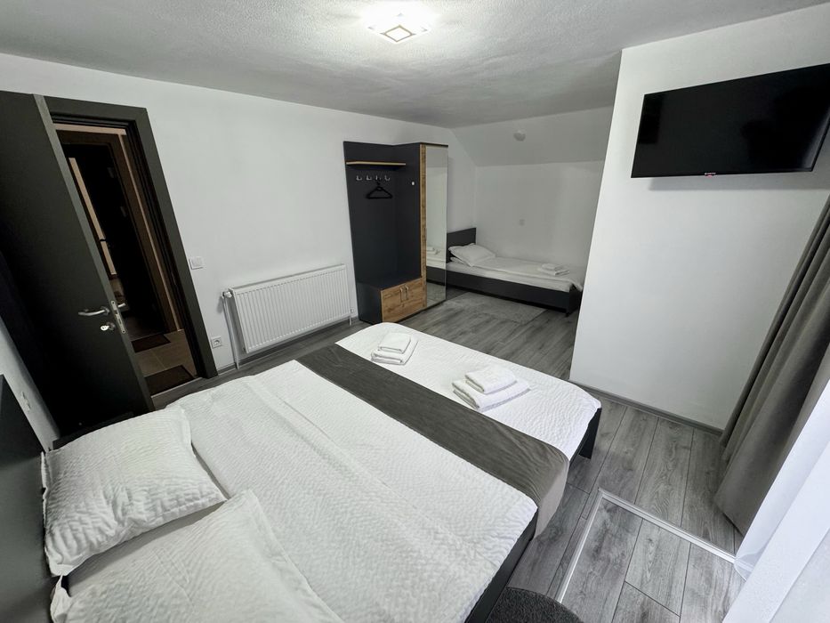 Cabana Arieseni cu Ciubar Cazare Apuseni Vartop