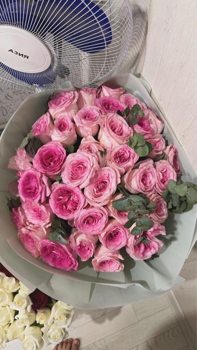 Букет из пионовидных роз