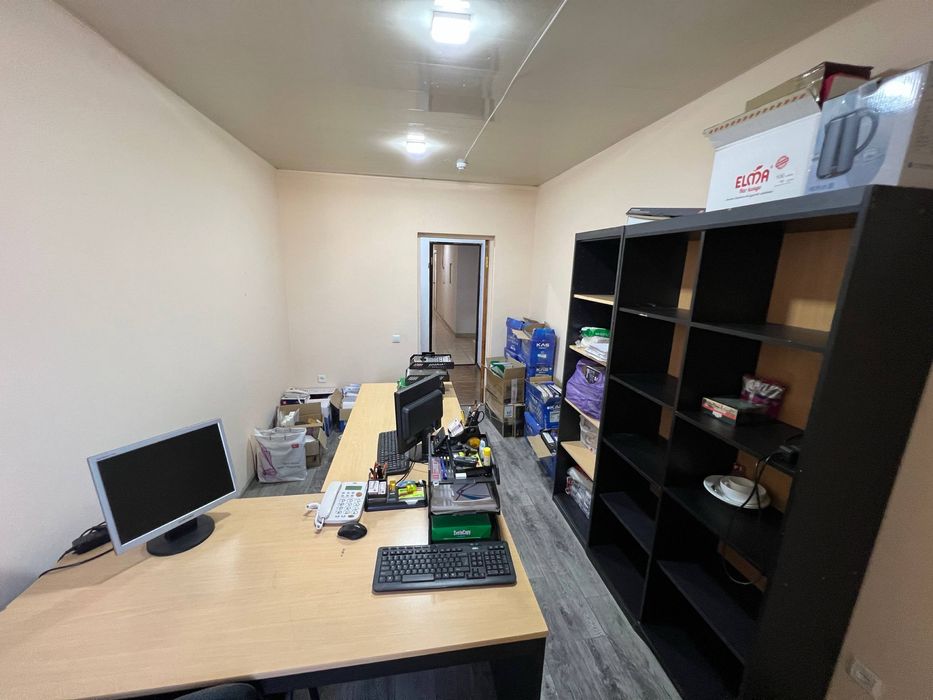 Аренда Под Офис 14м2, 1 минут метро Абдулла Кодирий, Алайский 1 линия!