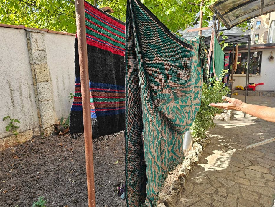 Черги, килими, покривала