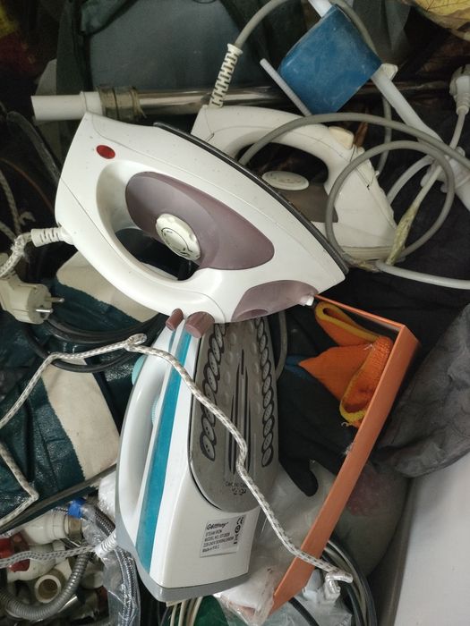 Утюг для работы 1000
