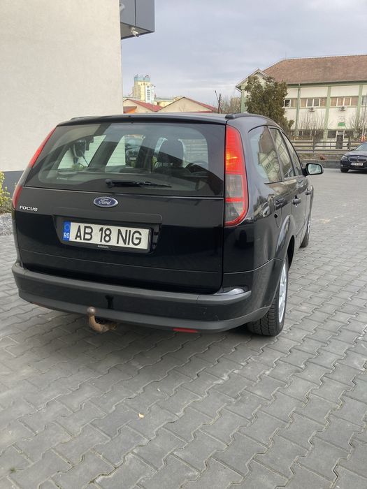 FORD Focus 0 — imagine 4