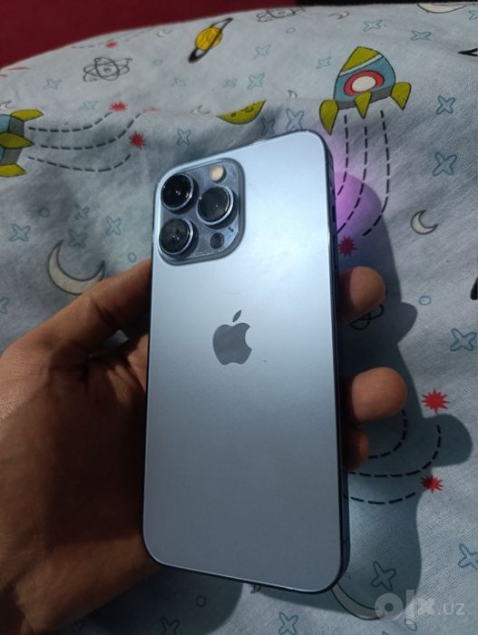Iphone 13 pro  xolati kurib turganizdiy