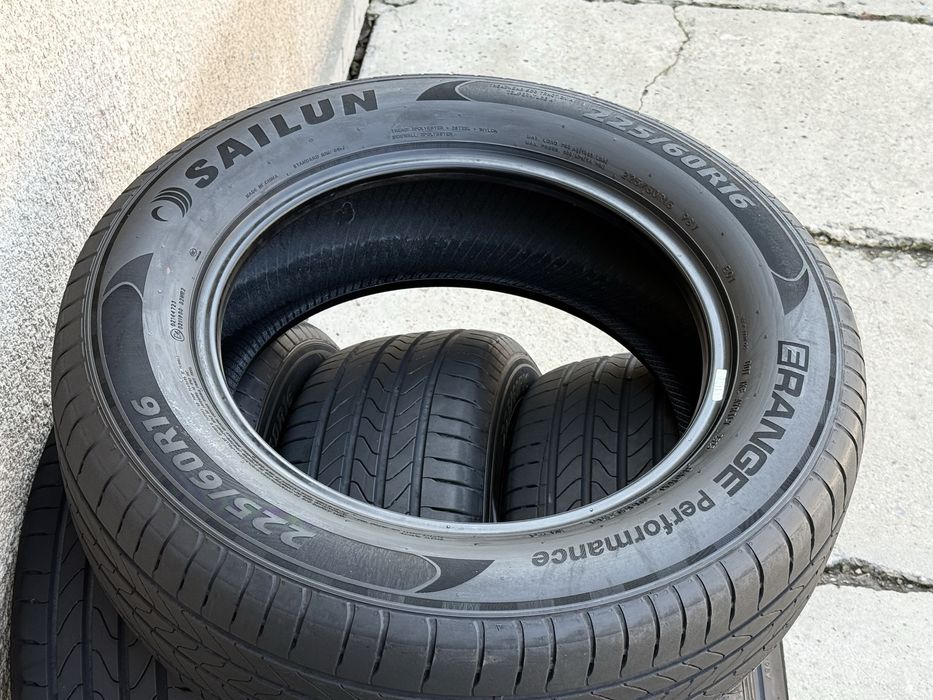 225|60 R16. Sailun Erange.