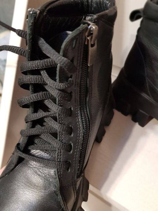 Продам ботинки 36 размера Турция