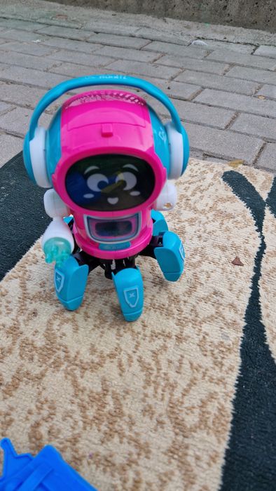 Игрушки почти даром б/у