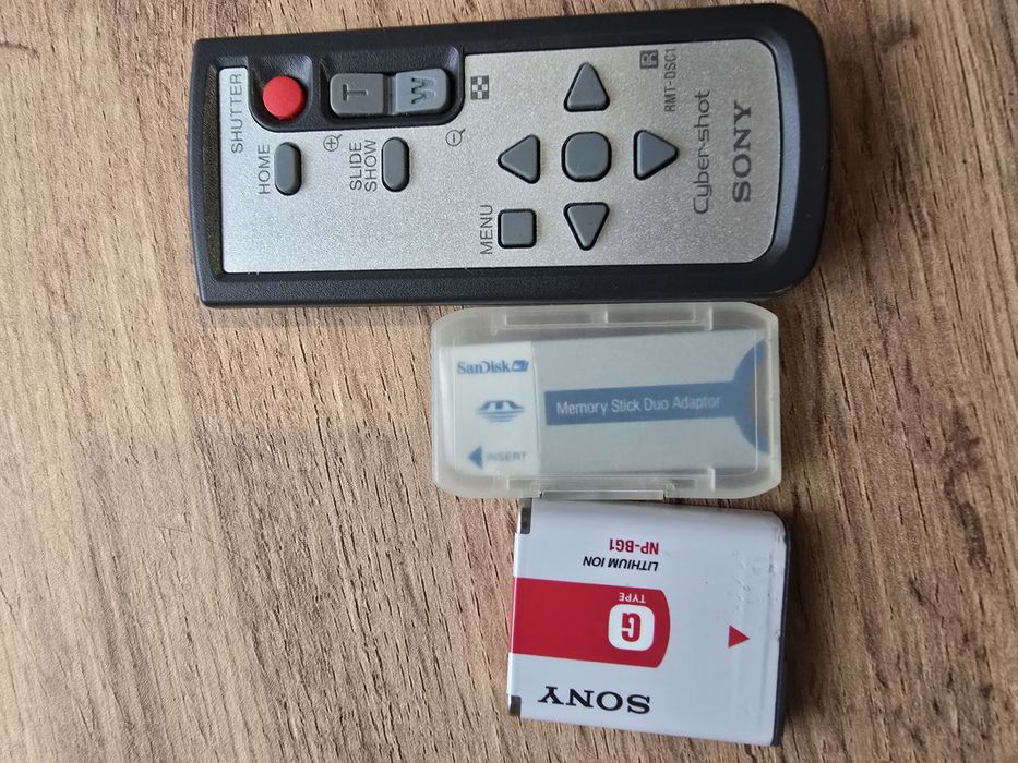 Фотоаппарат Sony DSC-H7