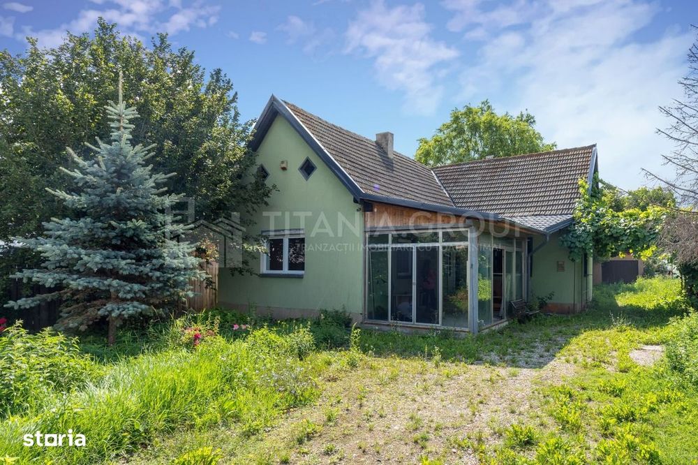 Casă cu teren 2.200 mp și deschidere la DN13 | Zonă mixtă | Brașov, St