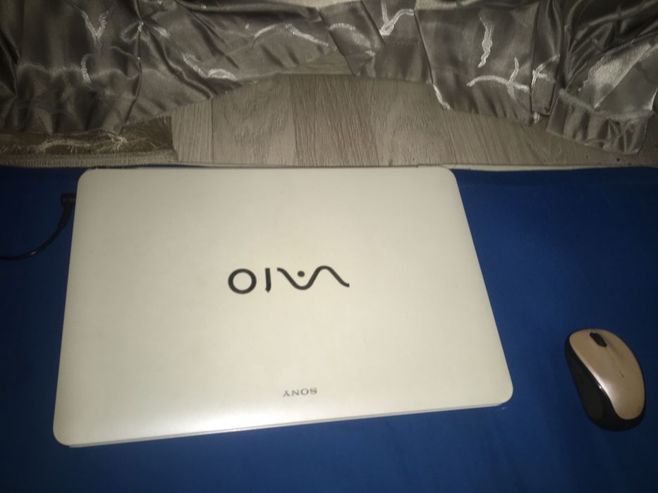 Ноутбук Valo аты примерно Алатындарың жазыңдар