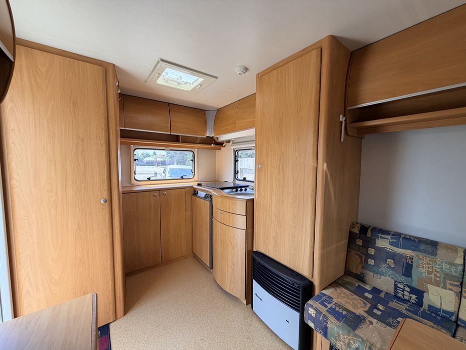 Rulota Home-Car 40,an 2003,2-3persoane,baie cadita dus wc fix,dus