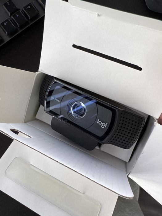 Веб-камера Logitech HD Pro Webcam C920