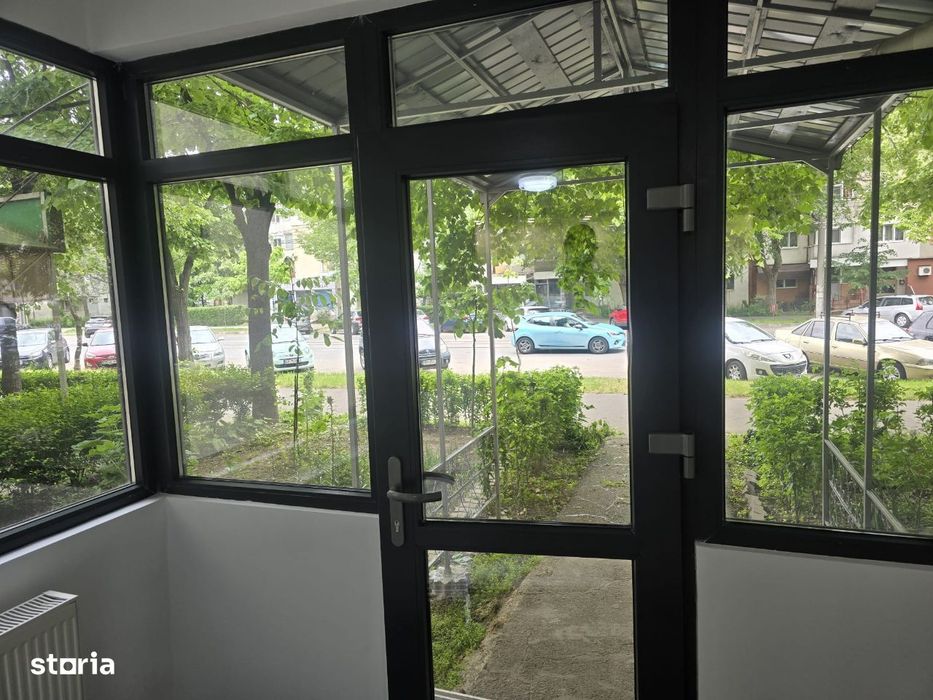 Spatiu pentru birouri ,renovat complet