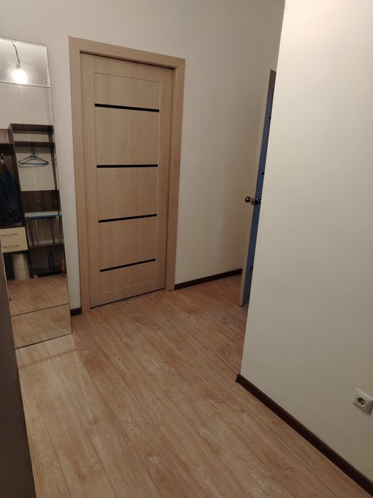 Сдам 1 к кв в 1 мкр 85000тг