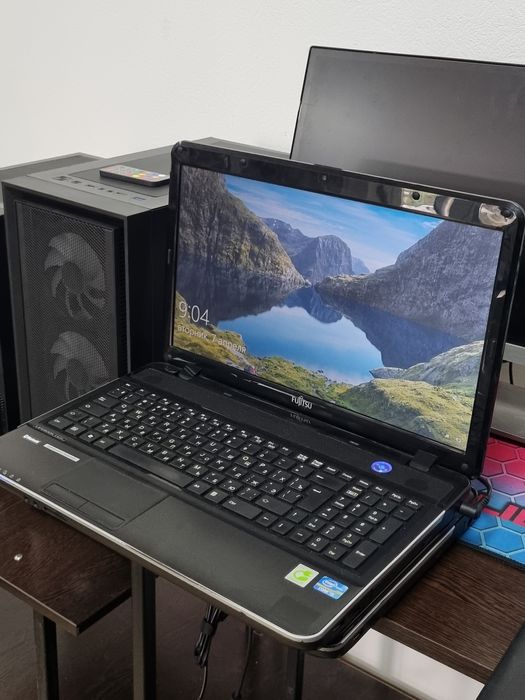 Ноутбук i5 / 8gb ram / 500gb