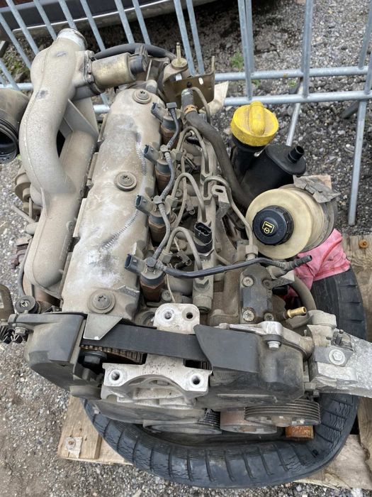 Двигател за рено F9Q